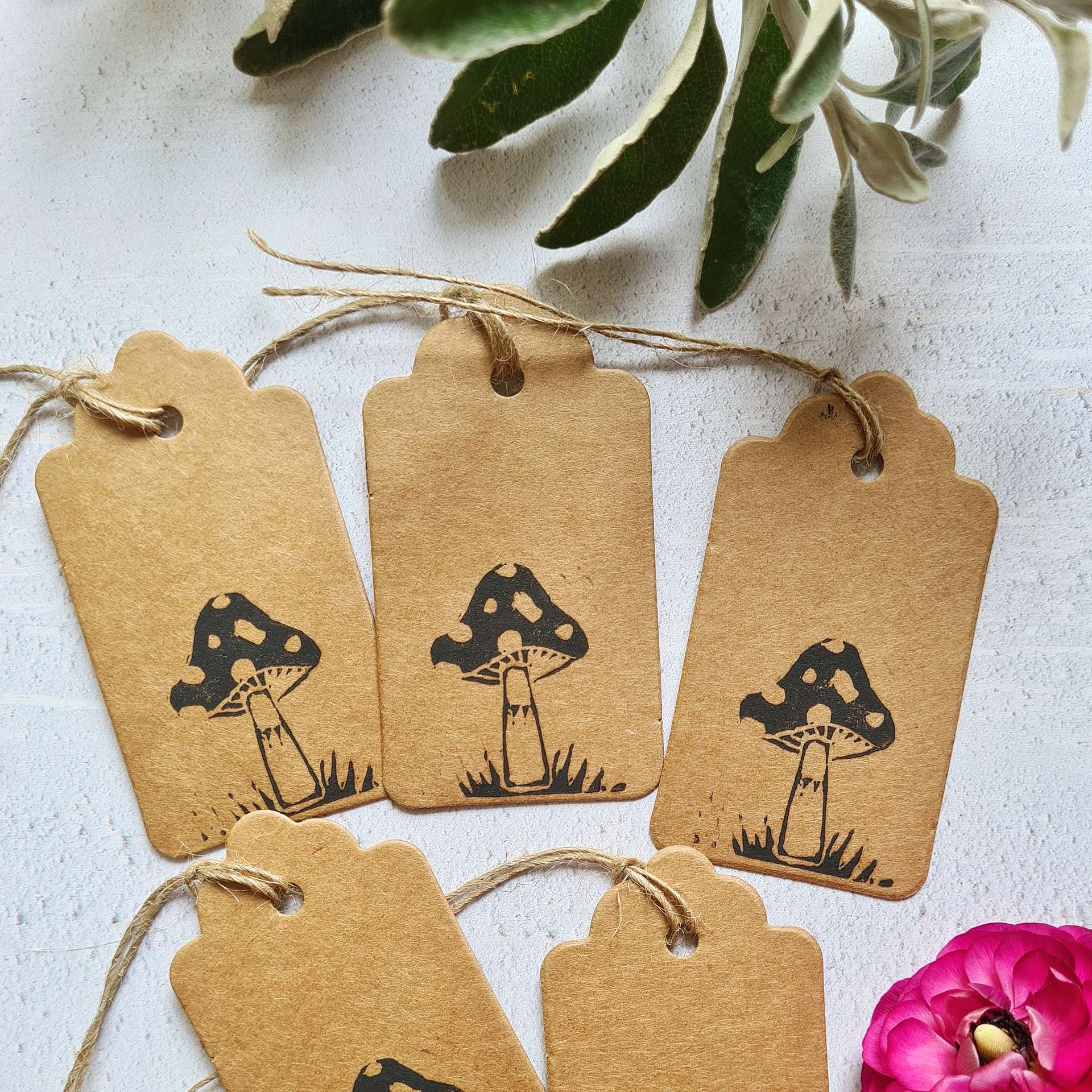 Eco-friendly gift tags