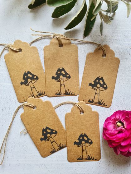 Eco-friendly gift tags